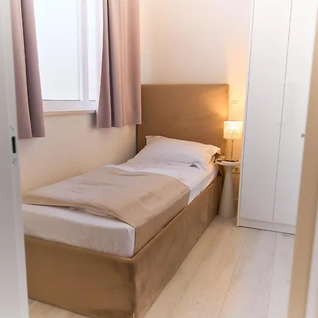 Lukas 8 Apartment Zadar